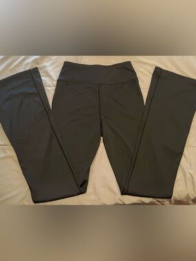 Musera High Waisted Flare Leggings Size Medium